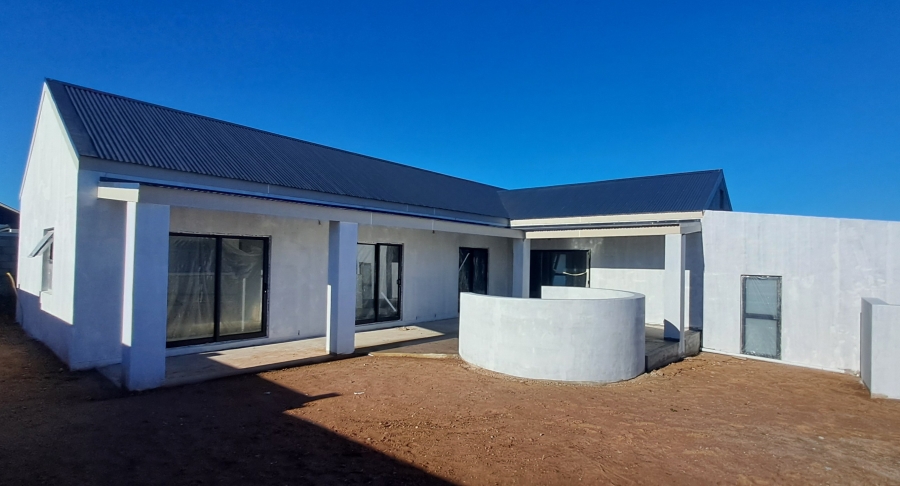 3 Bedroom Property for Sale in Hoogland Western Cape